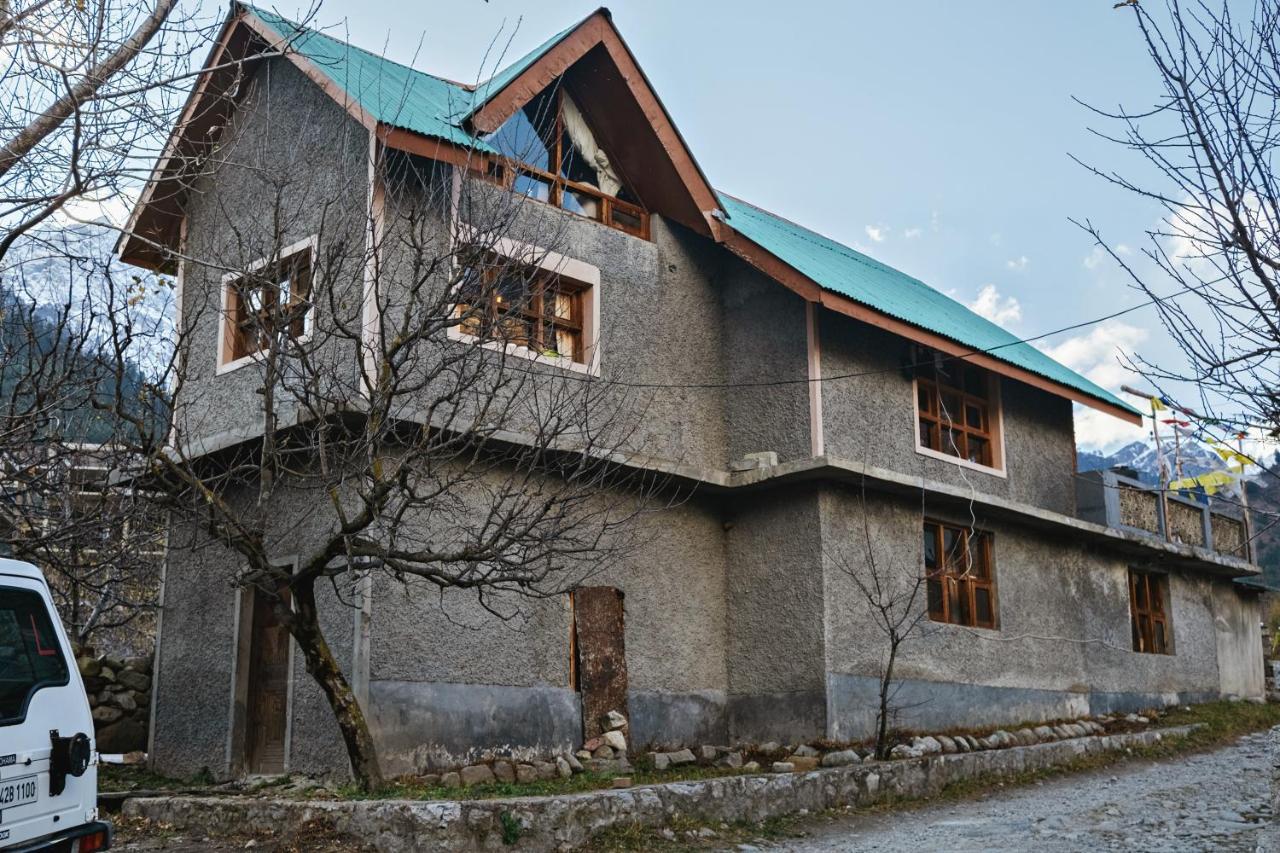 Gharsa - Your Mountain Home Manāli Exteriör bild